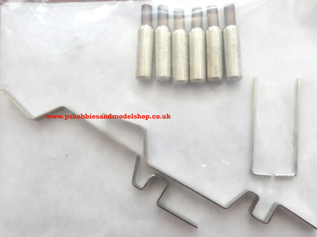 L-E185033 Corpett Carbons & Buzz Bars
