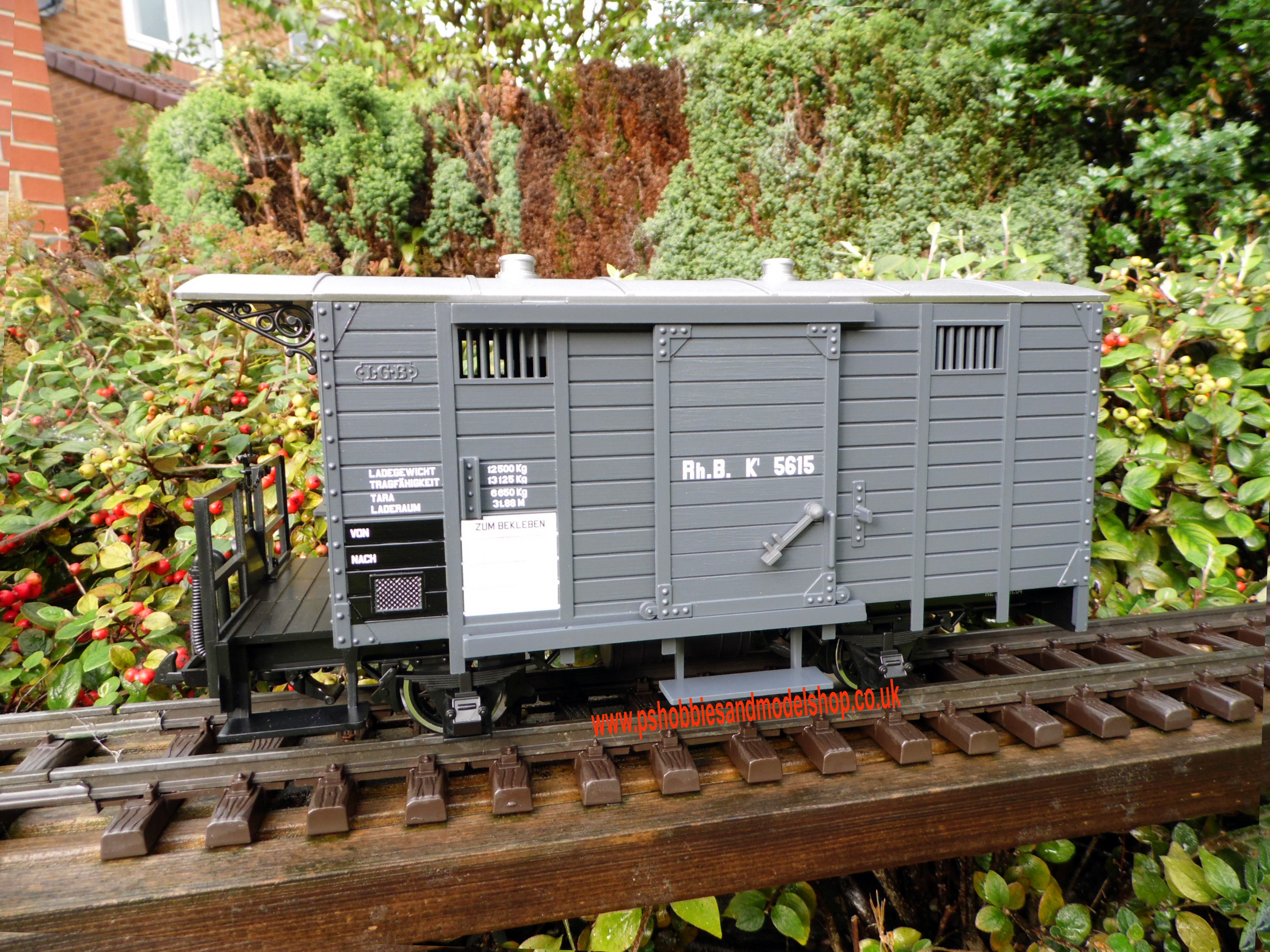 LGB 45302Rhb Closed Boxcar