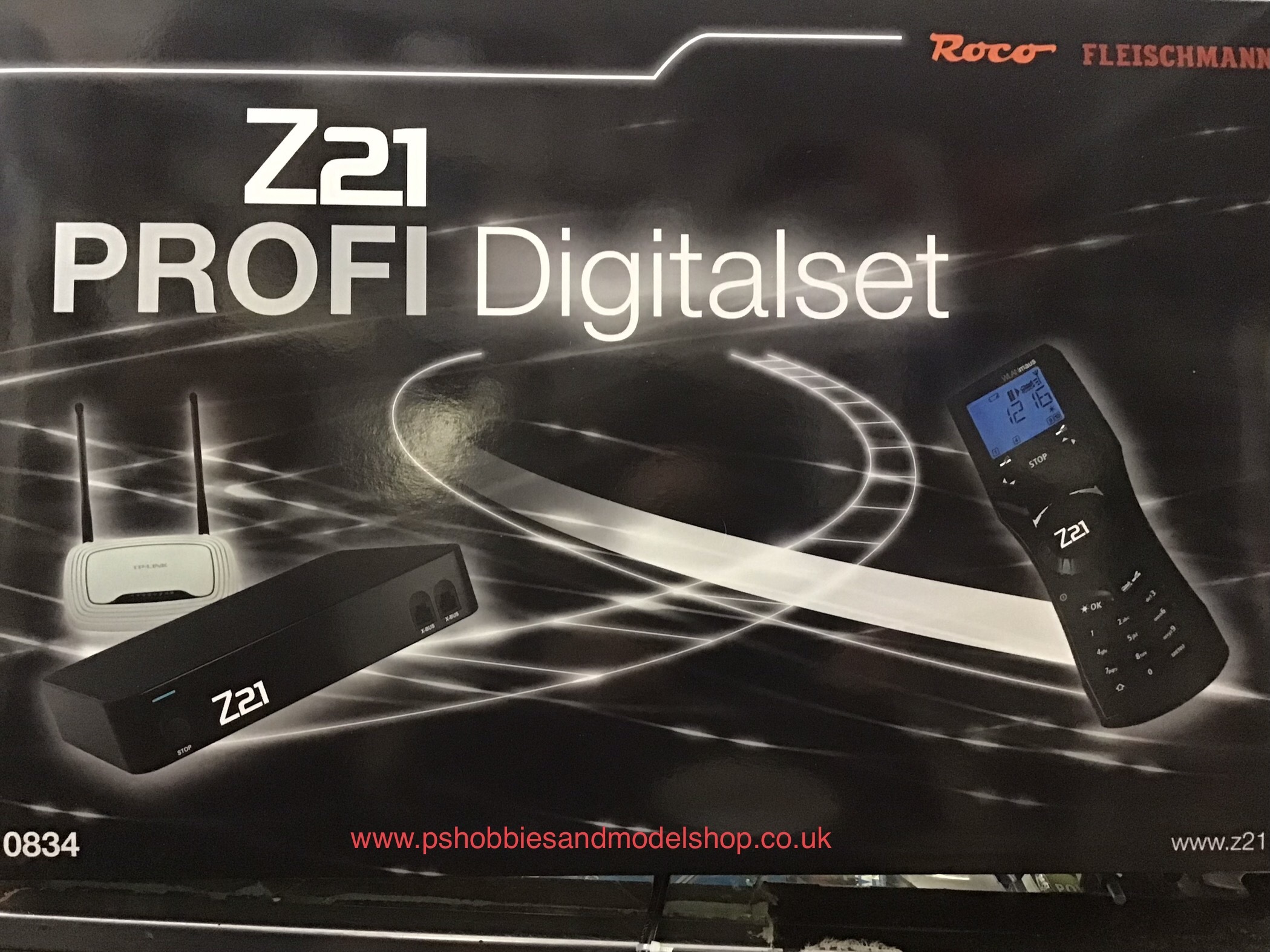 Z21 10834 Profi Digital Controller set For the Smaller gauges.