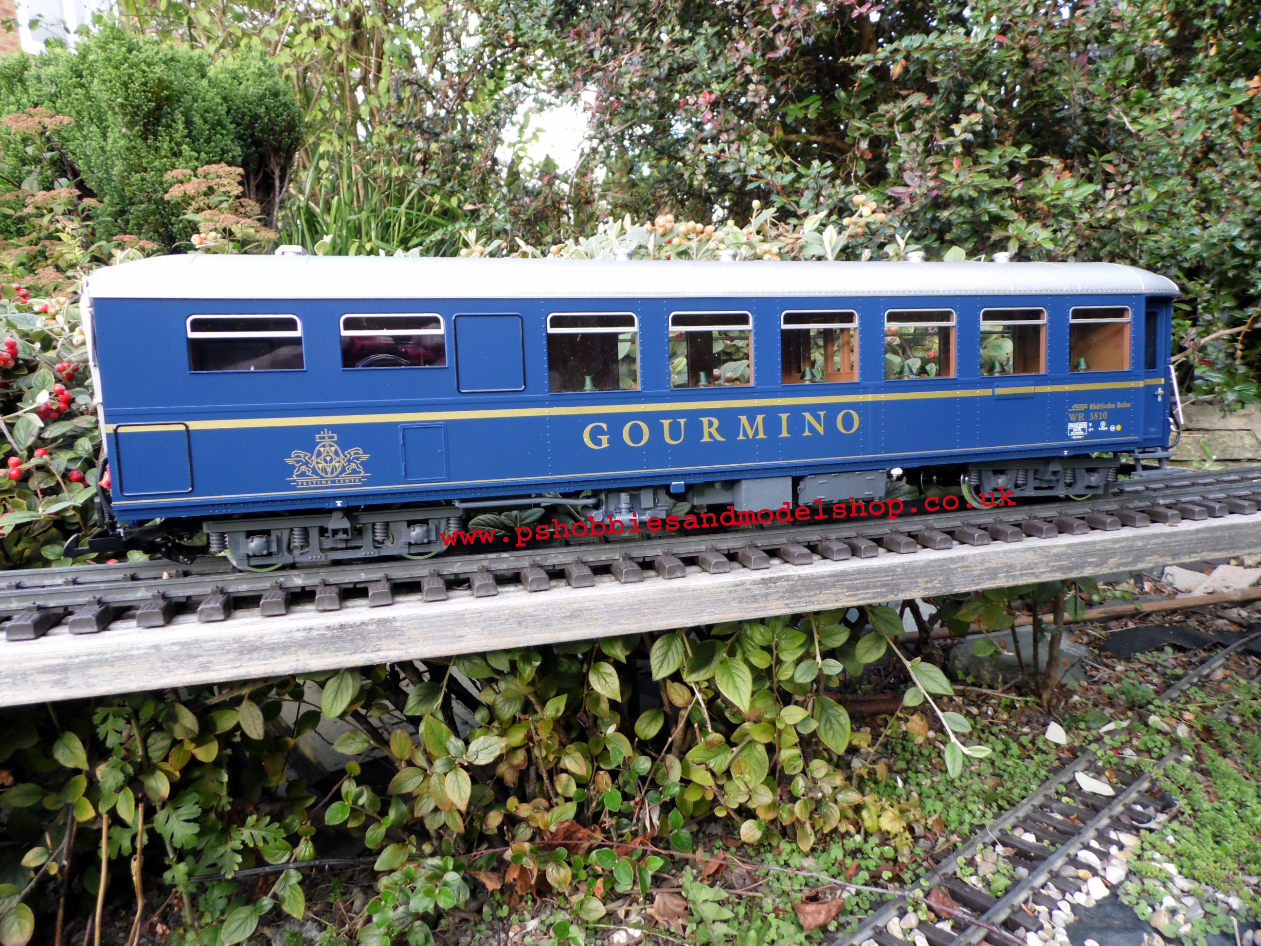 LGB 30552 Gourmino Restaurant Car